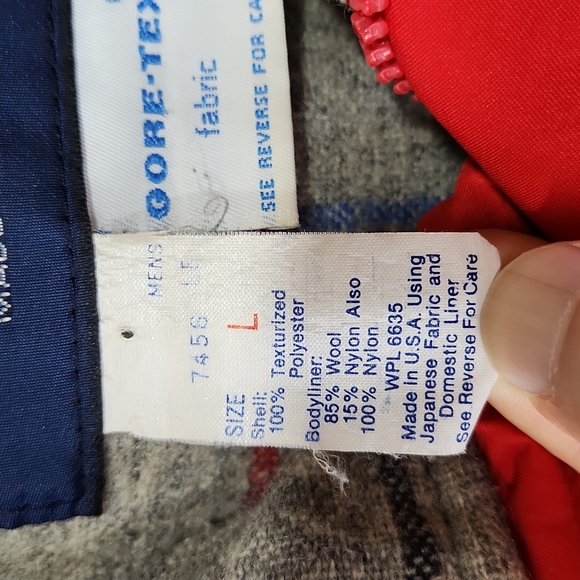Vintage LAND'S END Made in USA Cherry Red Goretex Jacket Plaid Wool Lining sz L - Picture 4 of 10